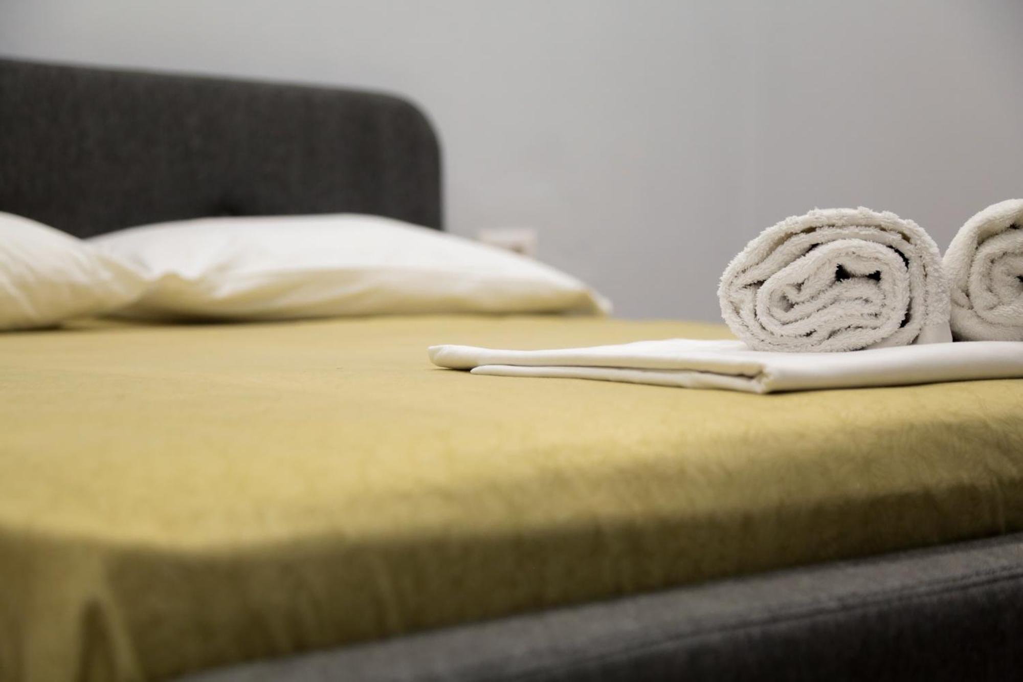 Be Solei Studio Apartments Sol 2 ติรานา ภายนอก รูปภาพ